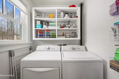 8 Lukeman Ln, Stockbridge, MA 01262 - Photo 10