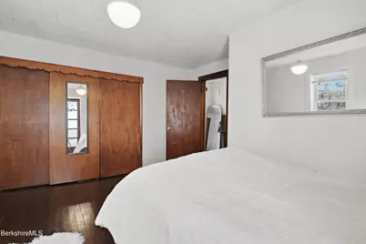 9 Lincoln St, Pittsfield, MA 01201 - Photo 26