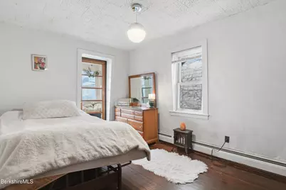 9 Lincoln St, Pittsfield, MA 01201 - Photo 28