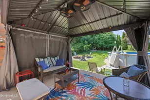 47 Onota St, Pittsfield, MA 01201 - Photo 46