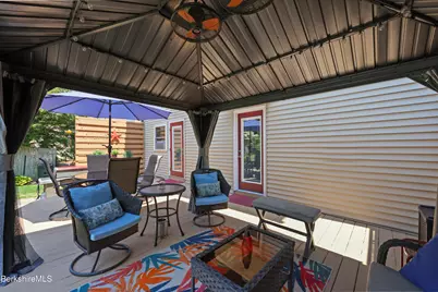 47 Onota St, Pittsfield, MA 01201 - Photo 48