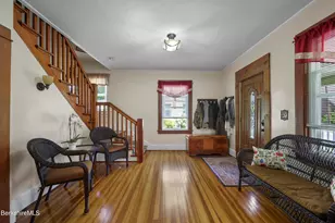 47 Onota St, Pittsfield, MA 01201 - Photo 8