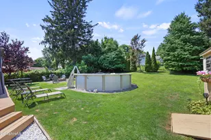 47 Onota St, Pittsfield, MA 01201 - Photo 52