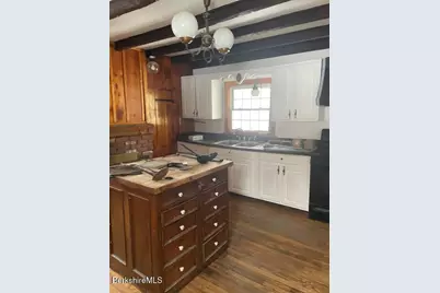 18 W Mountain Rd, Cheshire, MA 01225 - Photo 4