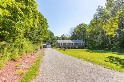 40 Curran Rd, Cheshire, MA 01225 - Photo 4