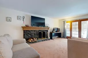 58 Churchill Crest, Pittsfield, MA 01201 - Photo 2