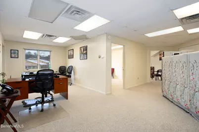 490 Main St, Great Barrington, MA 01230 - Photo 6