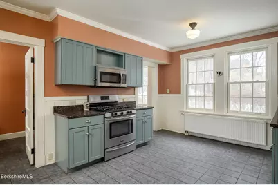 1539 Green River Rd #2, Williamstown, MA 01267 - Photo 6