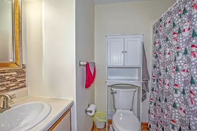 60 North St #7, Dalton, MA 01226 - Photo 12