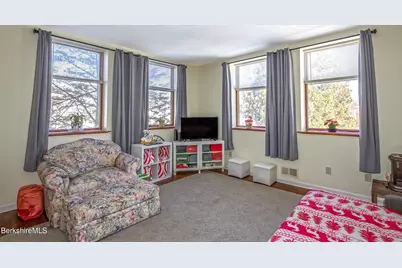 60 North St #7, Dalton, MA 01226 - Photo 6