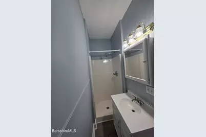 15 North Summer St #1L, Adams, MA 01220 - Photo 6