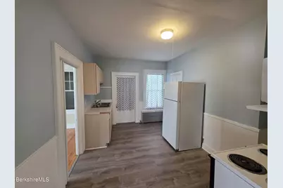 15 North Summer St #1L, Adams, MA 01220 - Photo 12