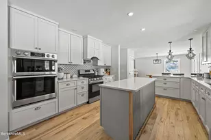 141 Griffin Hill Rd, Savoy, MA 01256 - Photo 14