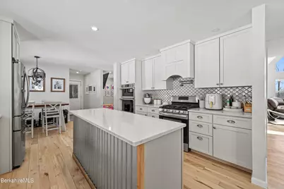 141 Griffin Hill Rd, Savoy, MA 01256 - Photo 12