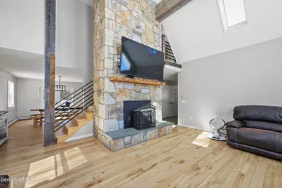 141 Griffin Hill Rd, Savoy, MA 01256 - Photo 28