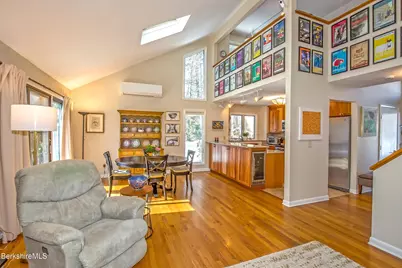 17 Fieldstone Dr, Pittsfield, MA 01201 - Photo 16