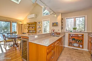 17 Fieldstone Dr, Pittsfield, MA 01201 - Photo 10