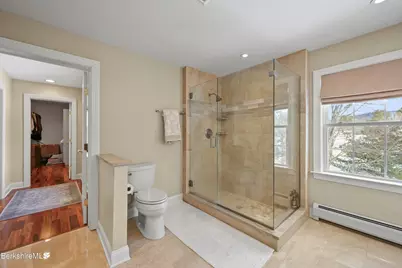 106 Nancy Ave, Pittsfield, MA 01201 - Photo 30