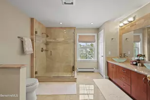 106 Nancy Ave, Pittsfield, MA 01201 - Photo 28