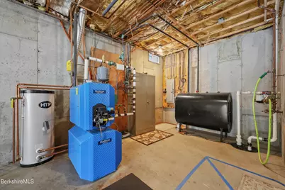 106 Nancy Ave, Pittsfield, MA 01201 - Photo 50