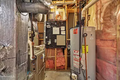 2 Amy Ct #2, Pittsfield, MA 01201 - Photo 48