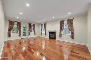 2 Amy Ct, Pittsfield, MA 01201 - Photo 16