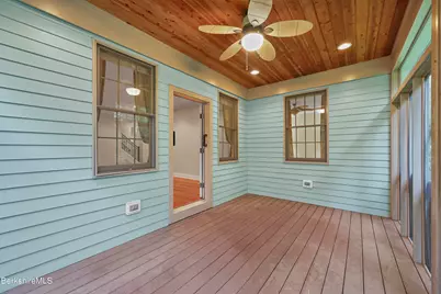 2 Amy Ct #2, Pittsfield, MA 01201 - Photo 20