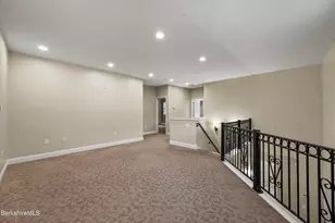 2 Amy Ct, Pittsfield, MA 01201 - Photo 28