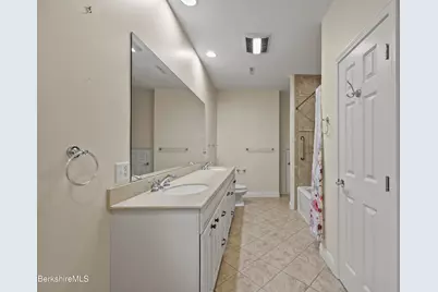 2 Amy Ct #2, Pittsfield, MA 01201 - Photo 38