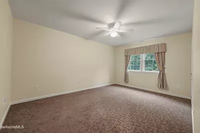 2 Amy Ct, Pittsfield, MA 01201 - Photo 34