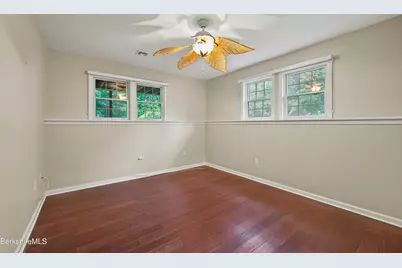 2 Amy Ct, Pittsfield, MA 01201 - Photo 44