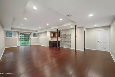 2 Amy Ct, Pittsfield, MA 01201 - Photo 40