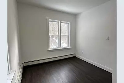 23 Harris St, North Adams, MA 01247 - Photo 22