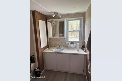 500 Loop Rd, Savoy, MA 01256 - Photo 8