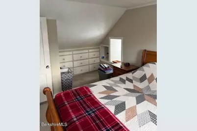 63 Addison St, North Adams, MA 01247 - Photo 8