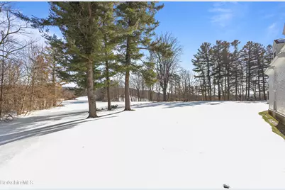 500 Williams St, Pittsfield, MA 01201 - Photo 92