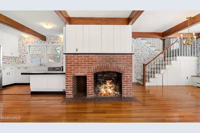 851 Lenox Rd, Richmond, MA 01254 - Photo 18
