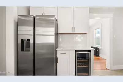 44 Strong Ave, Pittsfield, MA 01201 - Photo 10