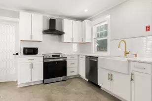 44 Strong Ave, Pittsfield, MA 01201 - Photo 8