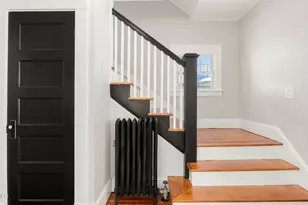 44 Strong Ave, Pittsfield, MA 01201 - Photo 16