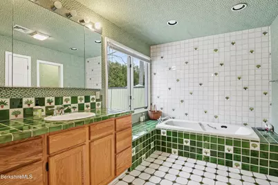2 Saint Andrews Ct, Lenox, MA 01240 - Photo 30