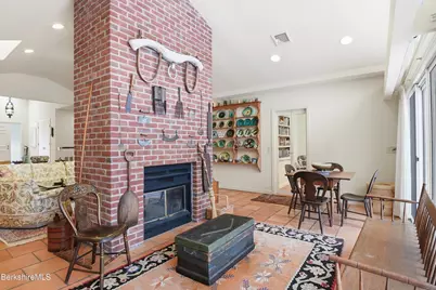 2 Saint Andrews Ct, Lenox, MA 01240 - Photo 14