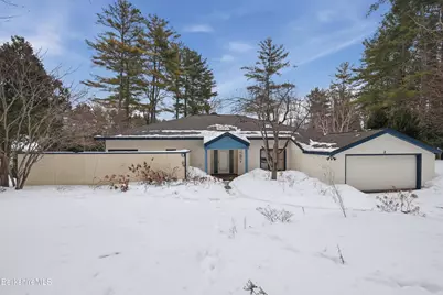 2 Saint Andrews Ct, Lenox, MA 01240 - Photo 2