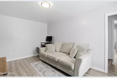 22 S Atlantic Ave, Pittsfield, MA 01201 - Photo 14