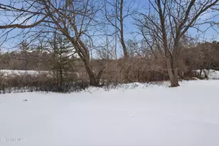 22 S Atlantic Ave, Pittsfield, MA 01201 - Photo 32