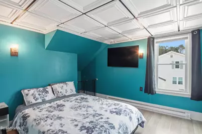 22 S Atlantic Ave, Pittsfield, MA 01201 - Photo 22