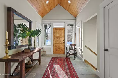 201 Stratford Rd, New Marlboro, MA 01259 - Photo 4