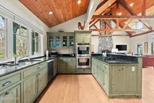 201 Stratford Rd, New Marlboro, MA 01259 - Photo 12