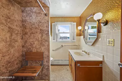 34 Anthony St, Adams, MA 01220 - Photo 14