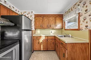 34 Anthony St, Adams, MA 01220 - Photo 6